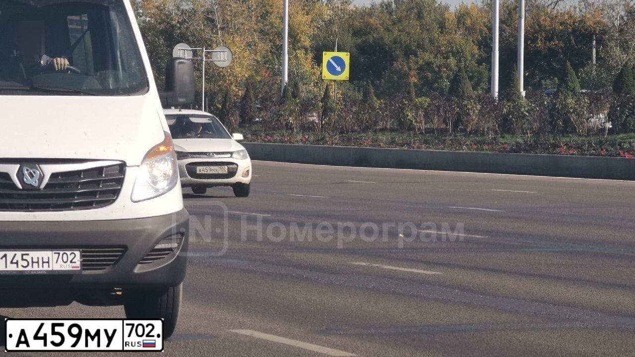 Фото автомобиля LADA 2190 GRANTA, 2019 — госномер А459МУ702. Цвет: СЕРЕБРИСТО-СЕРЫЙ