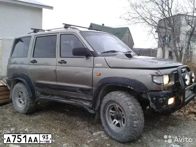 Фото автомобиля NISSAN JUKE, 2013 — госномер М662РТ123. Цвет: ЧЕРНЫЙ