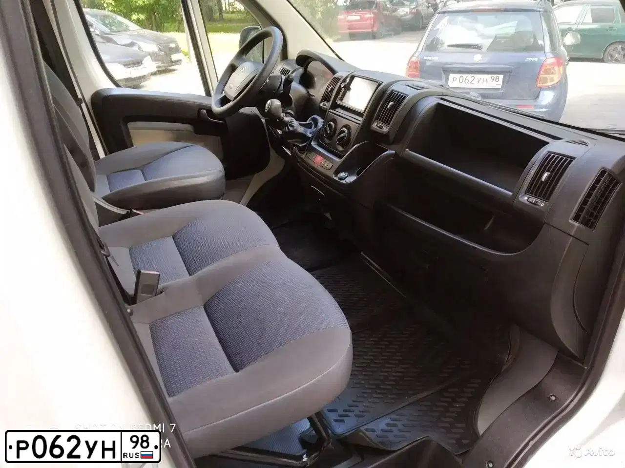 Фото автомобиля SUZUKI SX 4, 2007 — госномер Р062УН98. Цвет: СИНИЙ