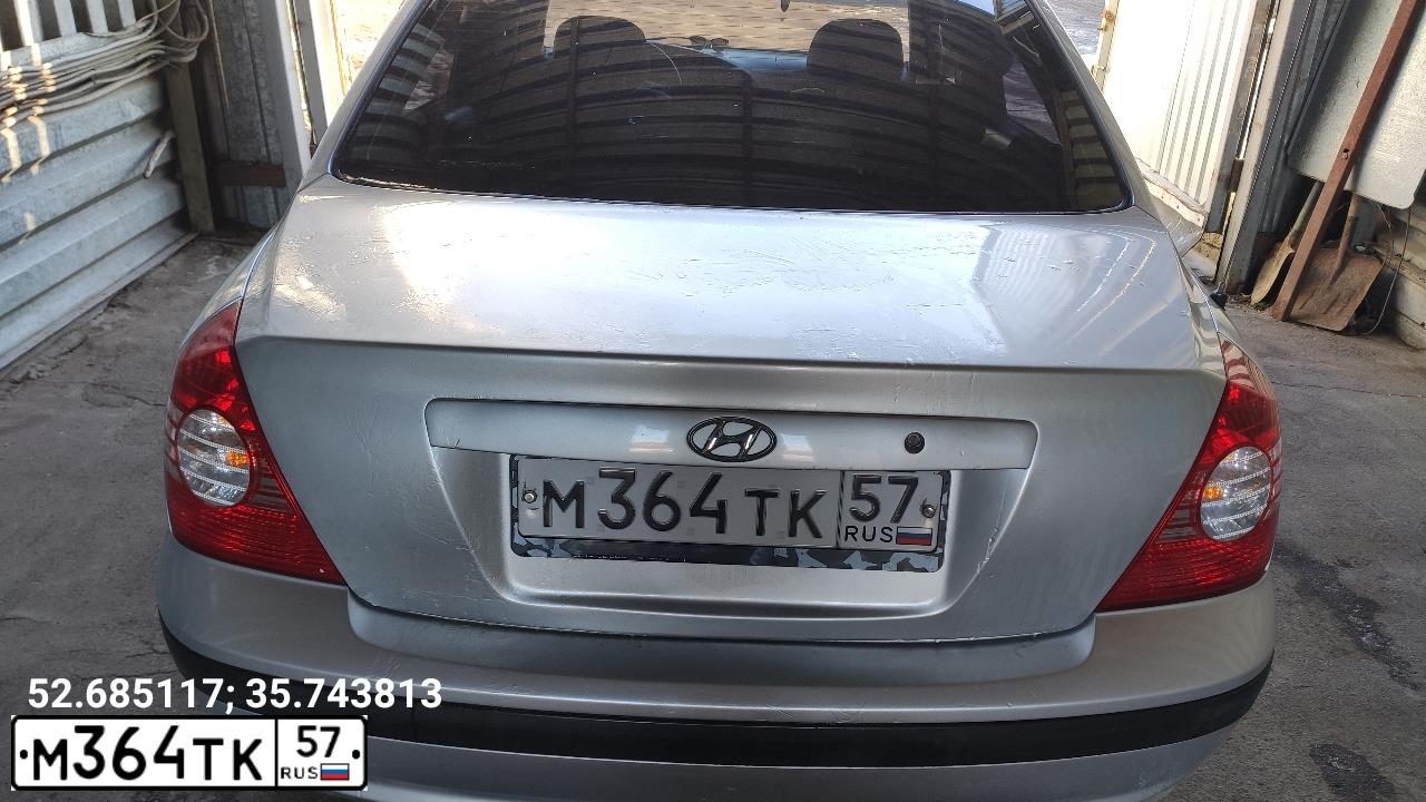 Фото автомобиля HYUNDAI ELANTRA, 2005 — госномер М364ТК57. Цвет: серебристый