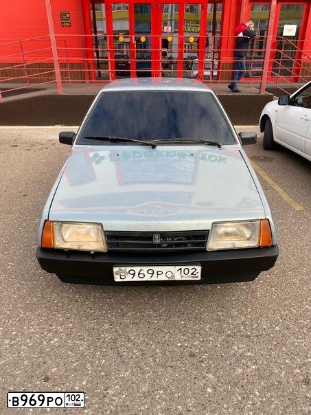 Фото автомобиля LADA 2109 SAMARA, 2004 — госномер Е417МА702. Цвет: ЗОЛОТИСТО-СЕРЫЙ