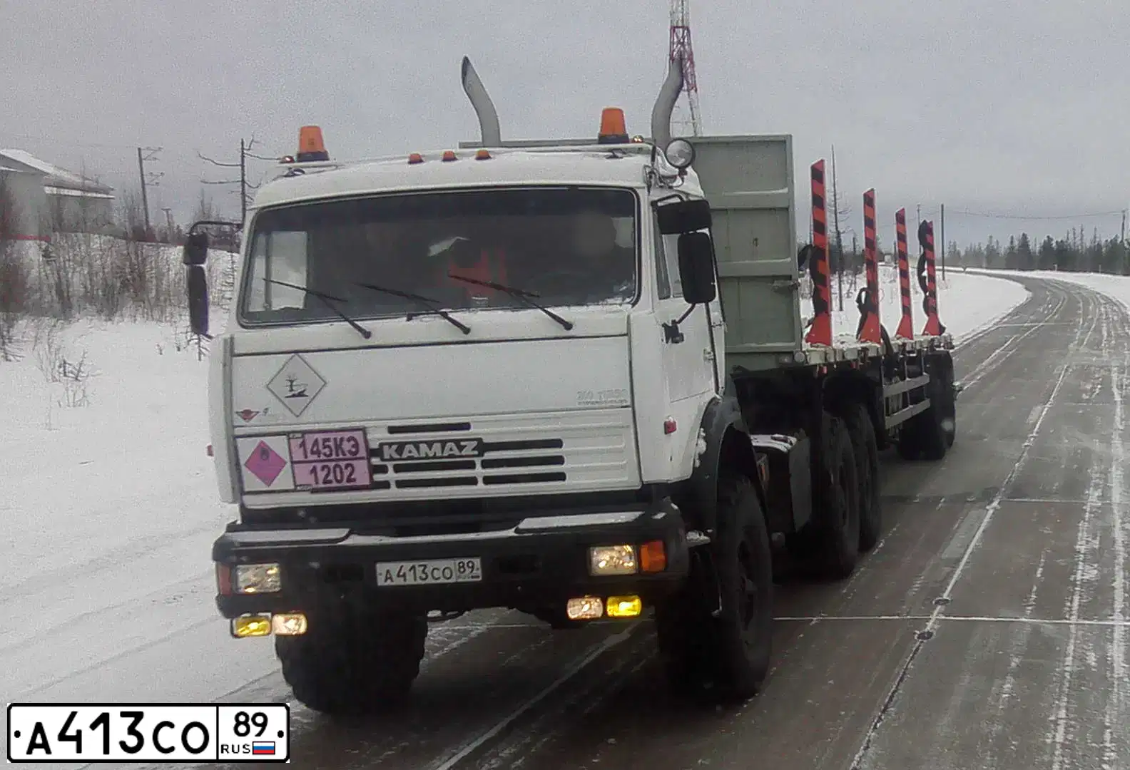 Фото автомобиля КАМАЗ 44108-10, 2008 — госномер М050УА95. Цвет: Белый