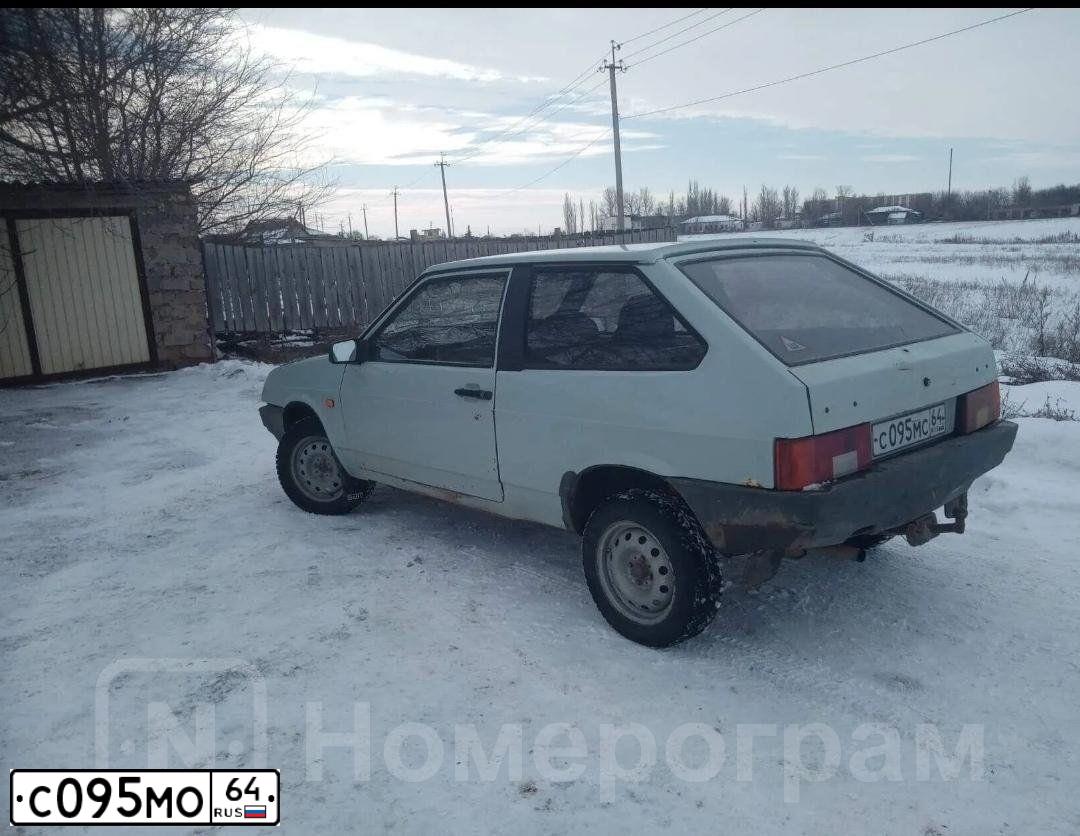 Фото автомобиля LADA 2105, 1993 — госномер С255АВ77. Цвет: Белый