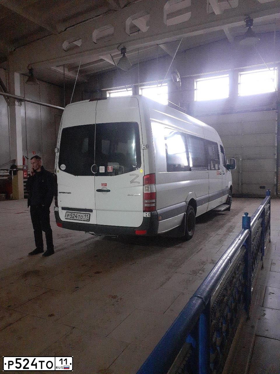 Фото автомобиля MERCEDES SPRINTER, 2017 — госномер А460СВ83. Цвет: Белый