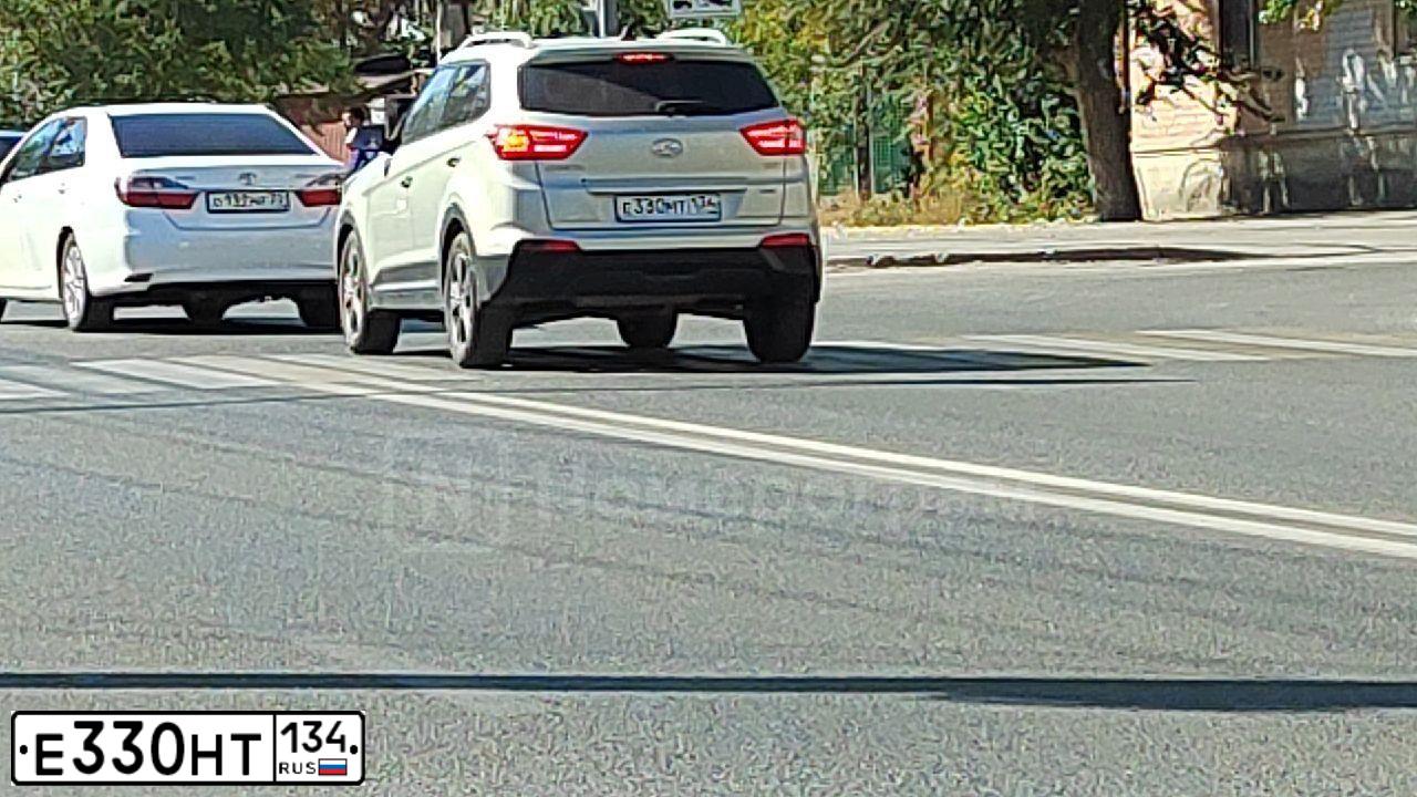 Фото автомобиля LADA GRANTA, 2018 — госномер О218ЕВ134. Цвет: Золотисто-коричневый