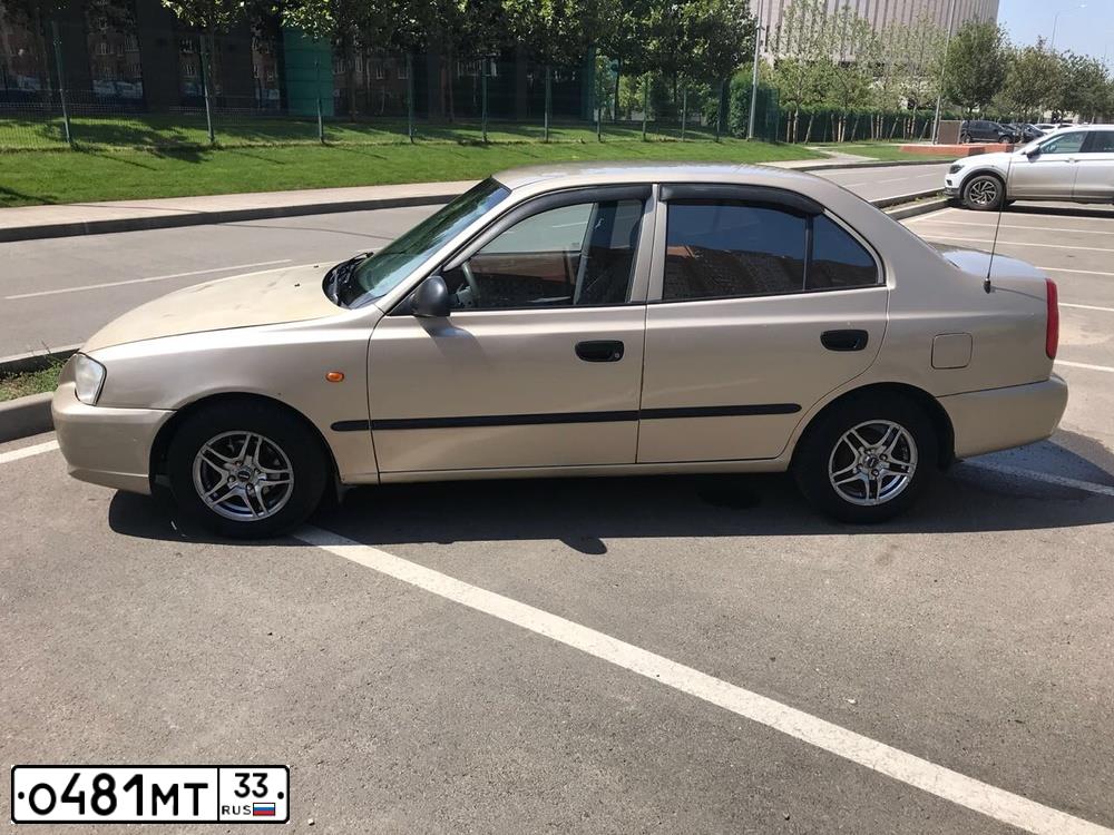 Фото автомобиля TAGAZ ACCENT, 2005 — госномер О481МТ33. Цвет: БЕЖЕВЫЙ