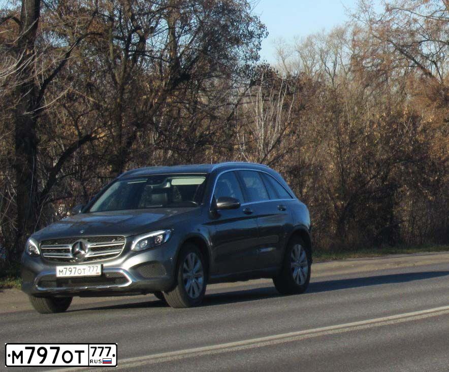 Фото автомобиля MERCEDES GLC-KLASSE, 2015 — госномер М797ОТ777. Цвет: СЕРЫЙ