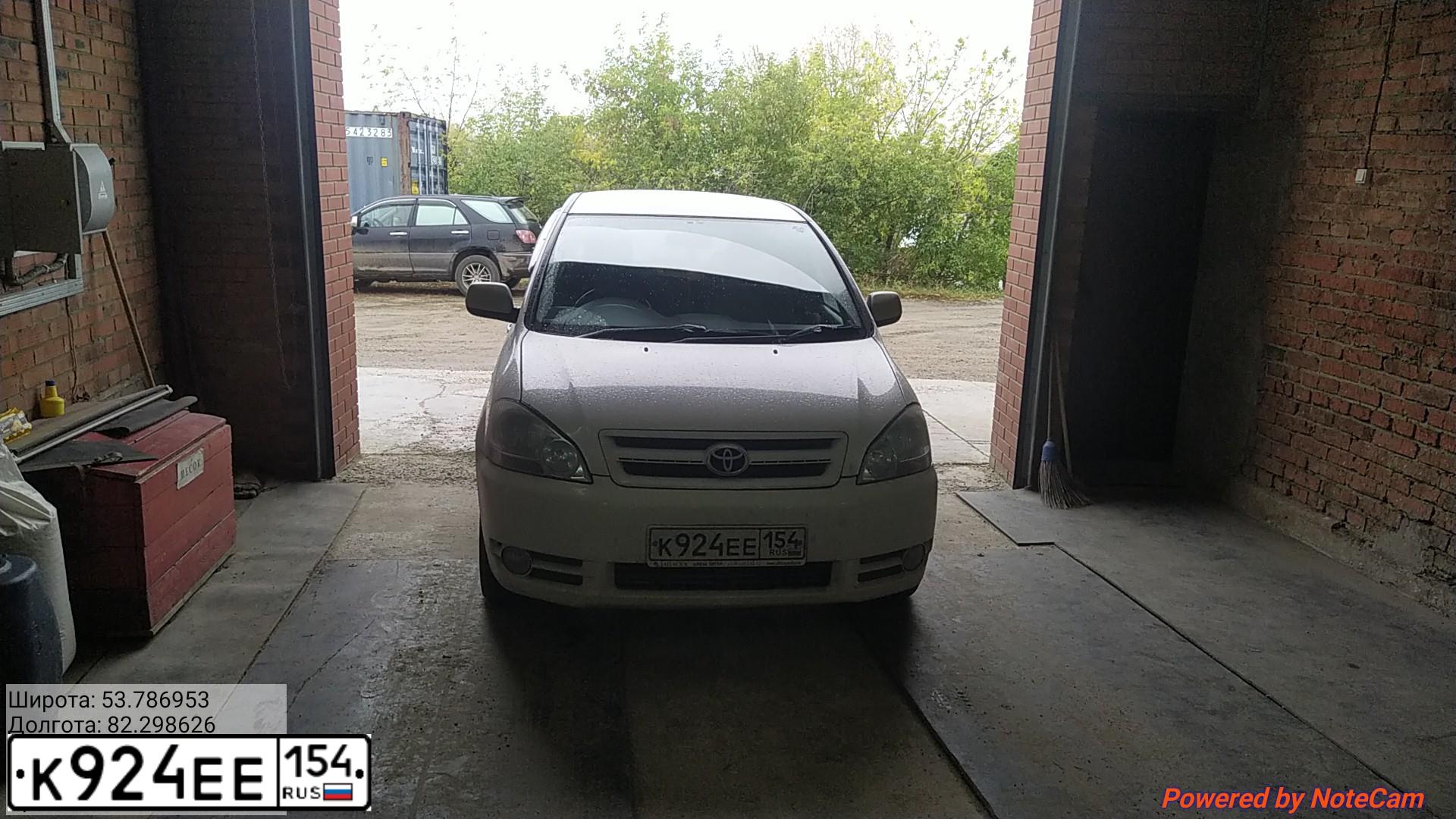 Фото автомобиля TOYOTA IPSUM, 2002 — госномер К924ЕЕ154