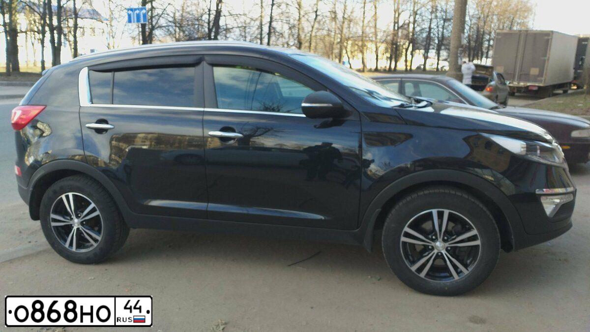 Фото автомобиля KIA SPORTAGE, 2011 — госномер Х566ЕВ37
