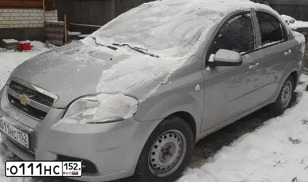 Фото автомобиля HYUNDAI ELANTRA, 2007 — госномер О111НС152. Цвет: Серебристый