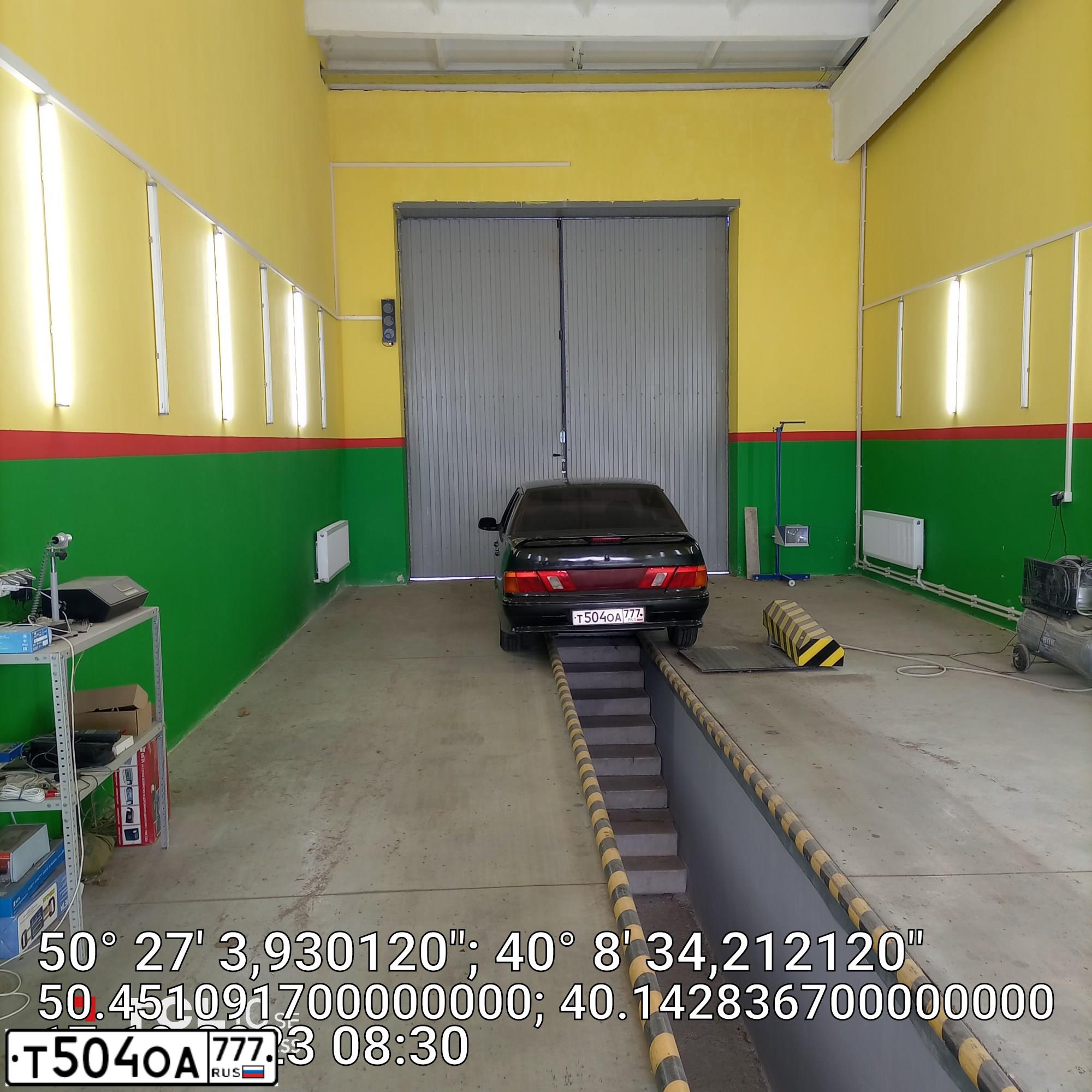 Фото автомобиля LADA 2115 SAMARA, 2010 — госномер Т504ОА777. Цвет: Сине-Черный