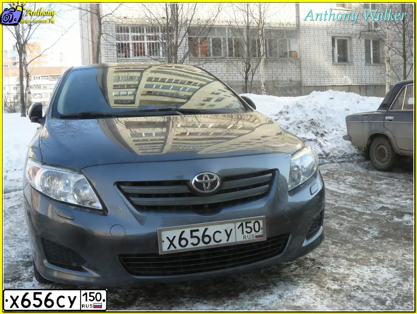 Фото автомобиля TOYOTA COROLLA, 2008 — госномер Е740РЕ790. Цвет: СЕРЫЙ