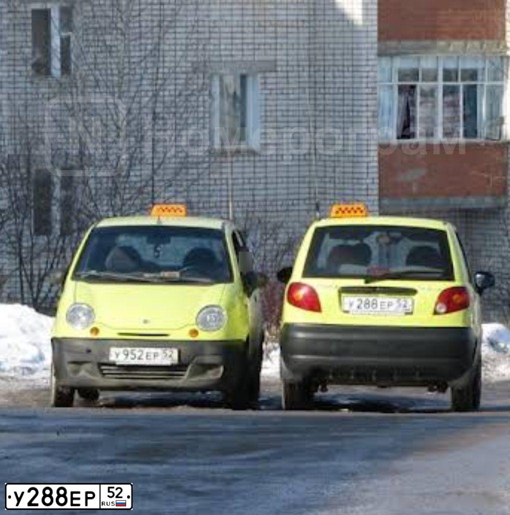 Фото автомобиля DAEWOO MATIZ, 2007 — госномер Р812УР799. Цвет: ЛИМОН