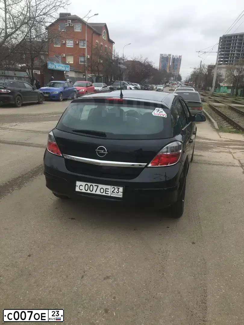 Фото автомобиля HYUNDAI IX35, 2015 — госномер А843УЕ193. Цвет: Красный