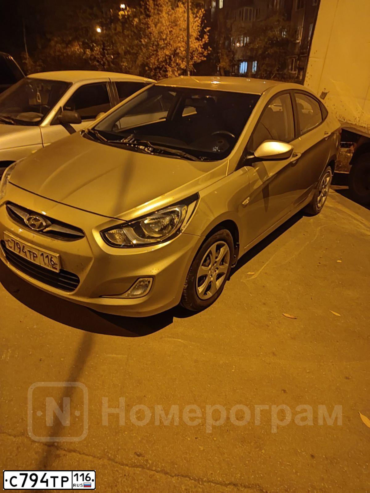 Фото автомобиля HYUNDAI SOLARIS, 2012 — госномер Е852РВ763. Цвет: БЕЖЕВО-СЕРЫЙ