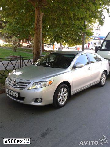Фото автомобиля TOYOTA CAMRY, 2011 — госномер Н604СВ68. Цвет: СЕРЕБРИСТЫЙ МЕТАЛЛИК