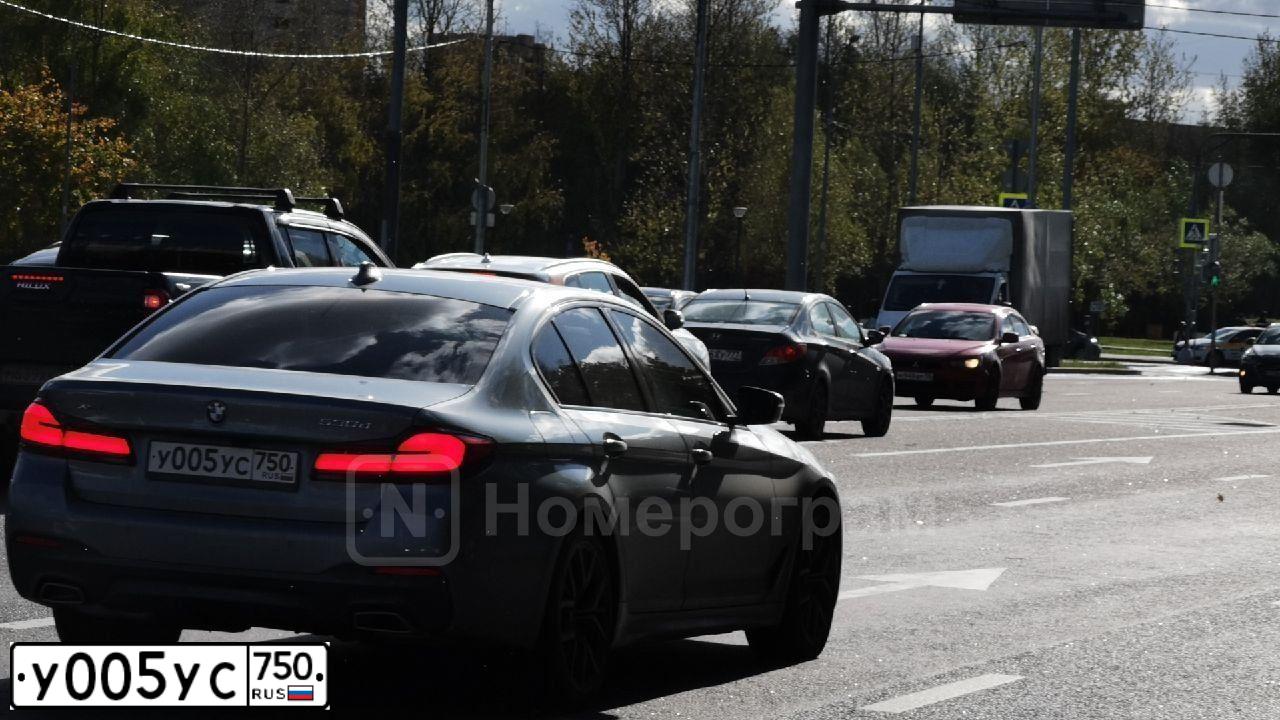 Фото автомобиля GAZ Z 3302 GAZEL, 2019 — госномер У005УС750. Цвет: Белый