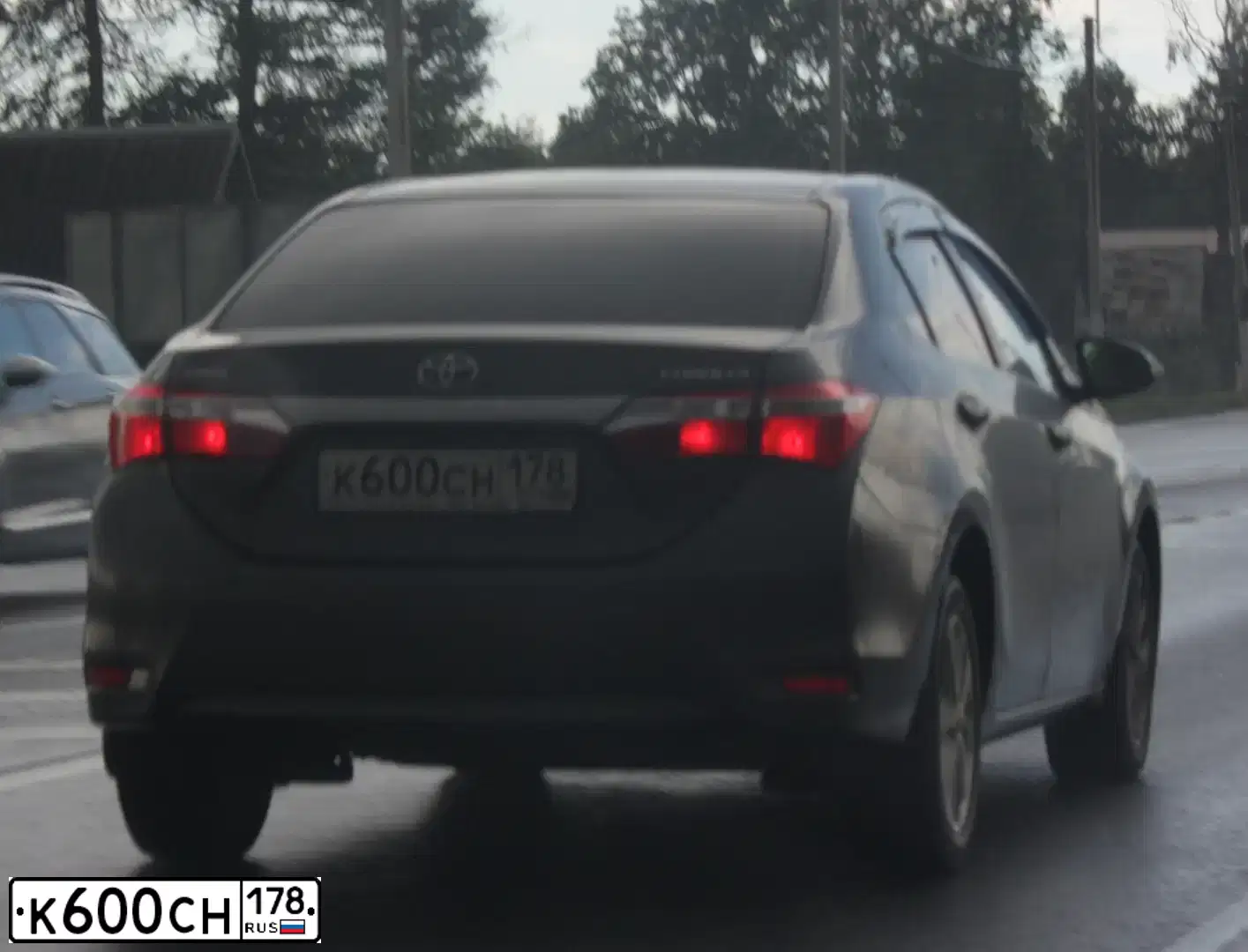 Фото автомобиля TOYOTA COROLLA, 2014 — госномер К600СН178. Цвет: СЕРЫЙ