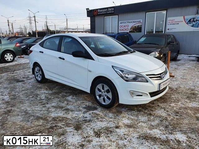 Фото автомобиля HYUNDAI SOLARIS, 2015 — госномер Е420ВТ180