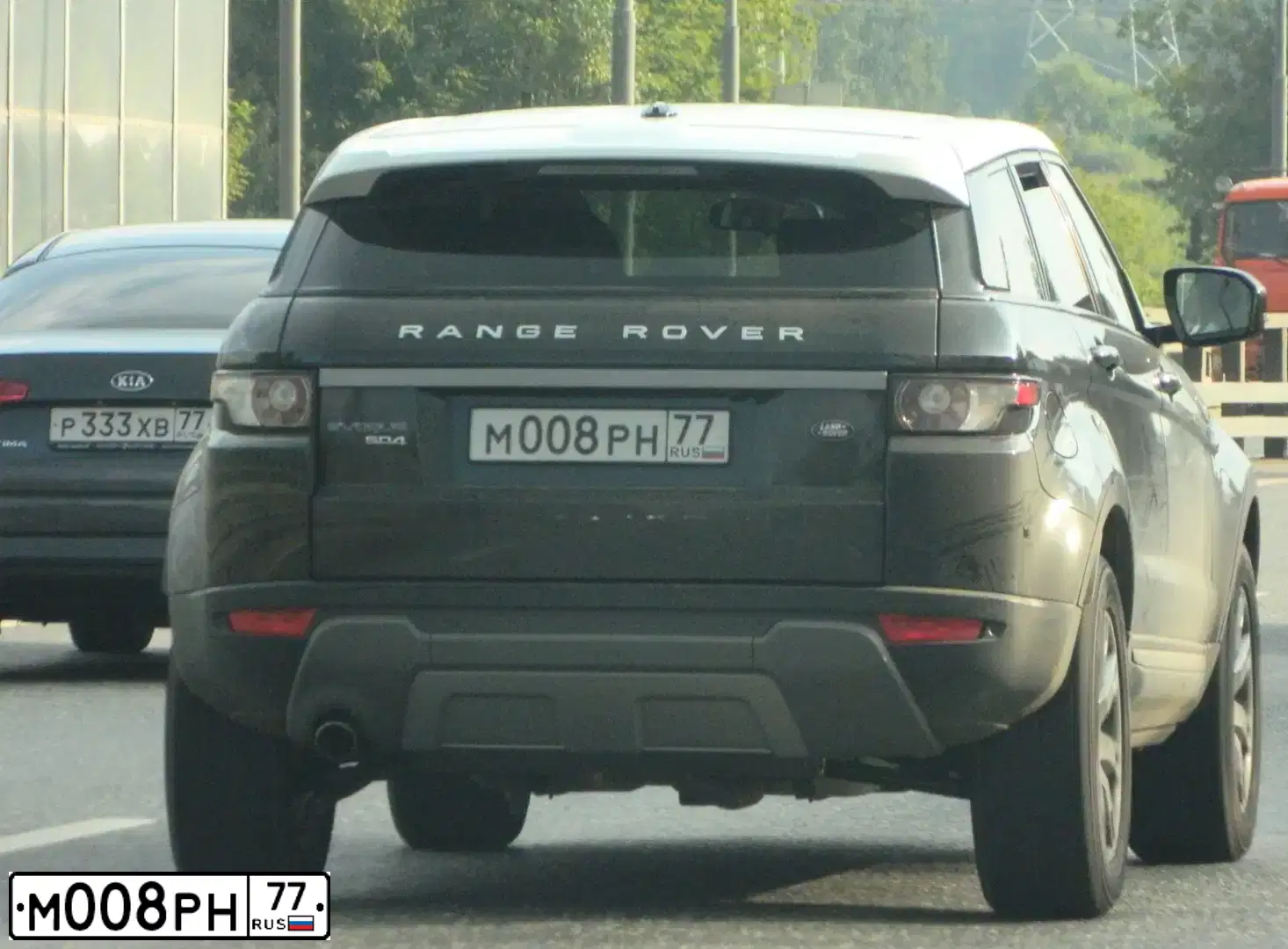 Фото автомобиля PORSCHE CAYENNE, 2020 — госномер М779МХ797. Цвет: ЧЕРНЫЙ