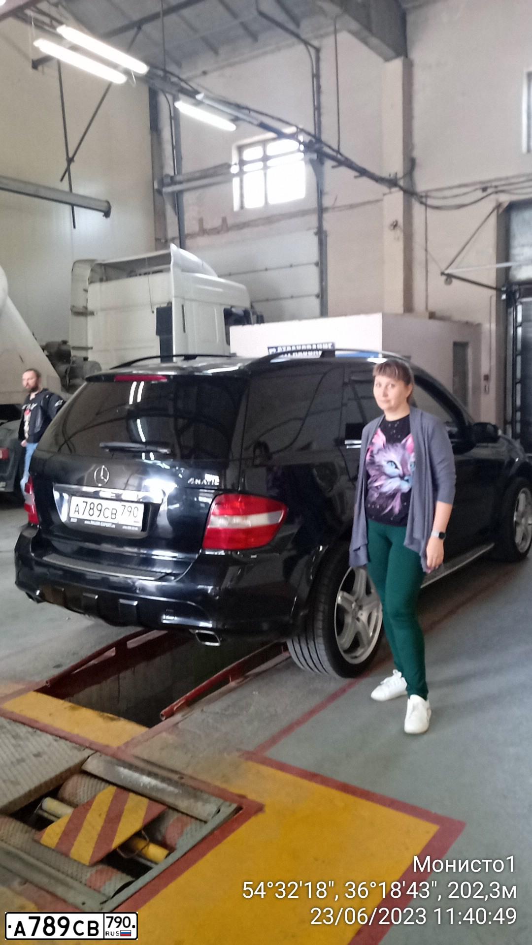 Фото автомобиля MERCEDES M-KLASSE, 2007 — госномер Р872РН40. Цвет: ЧЕРНЫЙ