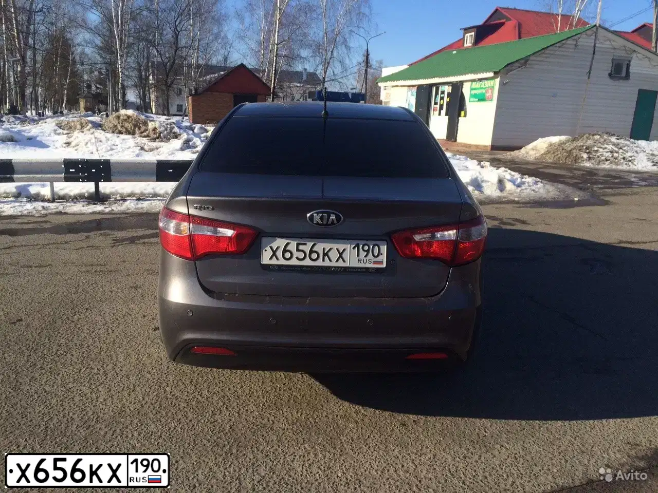 Фото автомобиля KIA RIO, 2014 — госномер У445ЕМ761. Цвет: СЕРЫЙ ТЕМНЫЙ