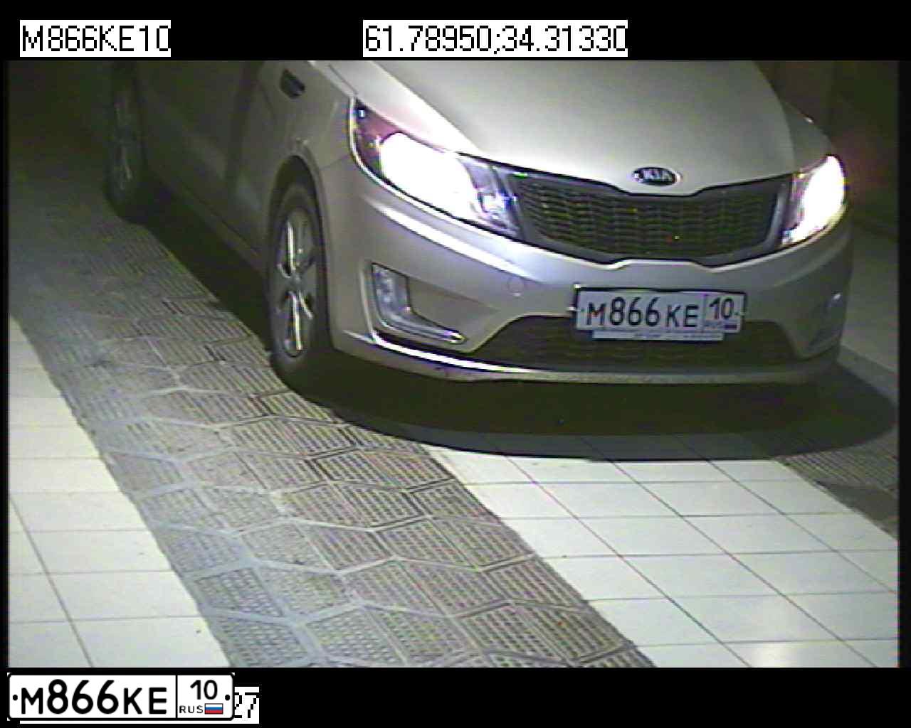 Фото автомобиля KIA RIO, 2014 — госномер М866КЕ10
