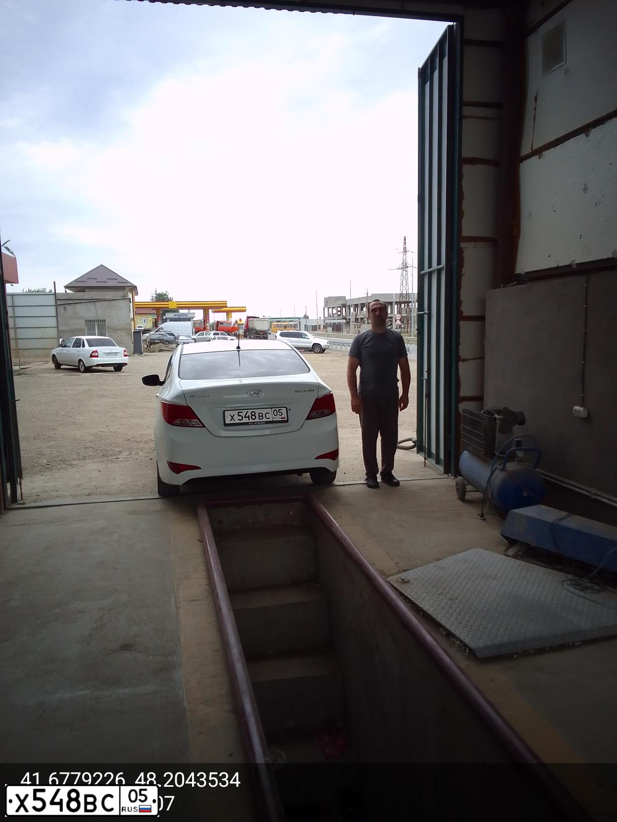 Фото автомобиля HYUNDAI SOLARIS, 2014 — госномер Т800МУ05