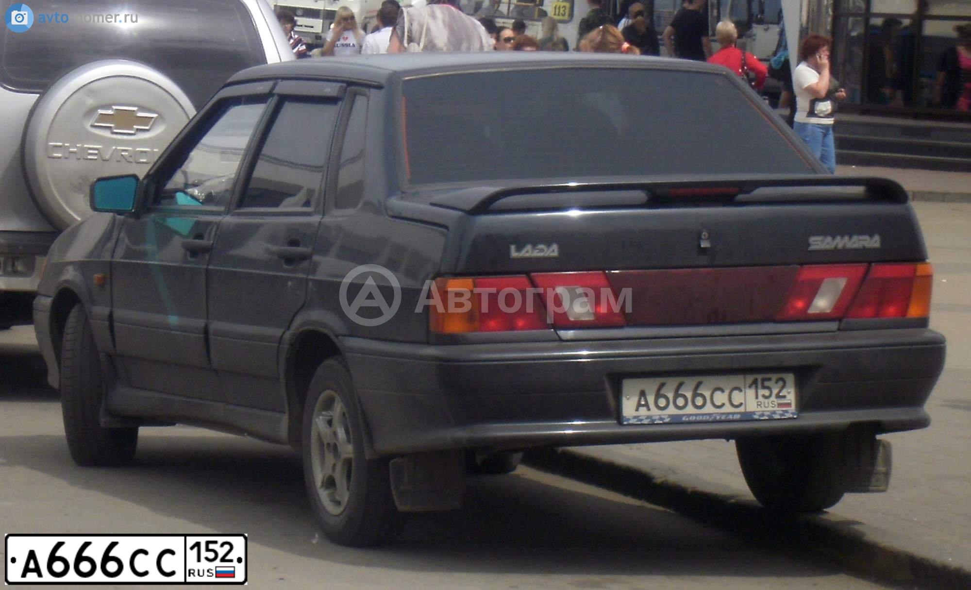 Фото автомобиля RENAULT LOGAN, 2007 — госномер М016НК152. Цвет: СЕРЫЙ