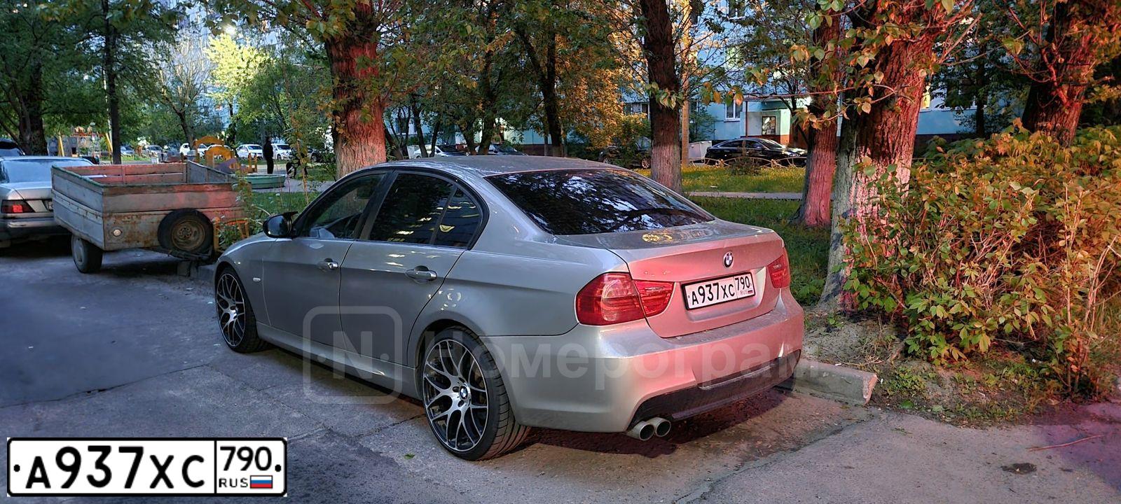 Фото автомобиля BMW SERIE 3, 2009 — госномер А937ХС790. Цвет: БЕЖЕВЫЙ