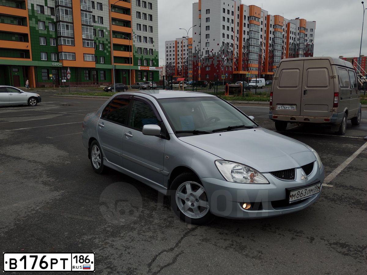 Фото автомобиля GAZ 2752 SOBOL, 2008 — госномер В010СК150. Цвет: Золотисто-бежевый