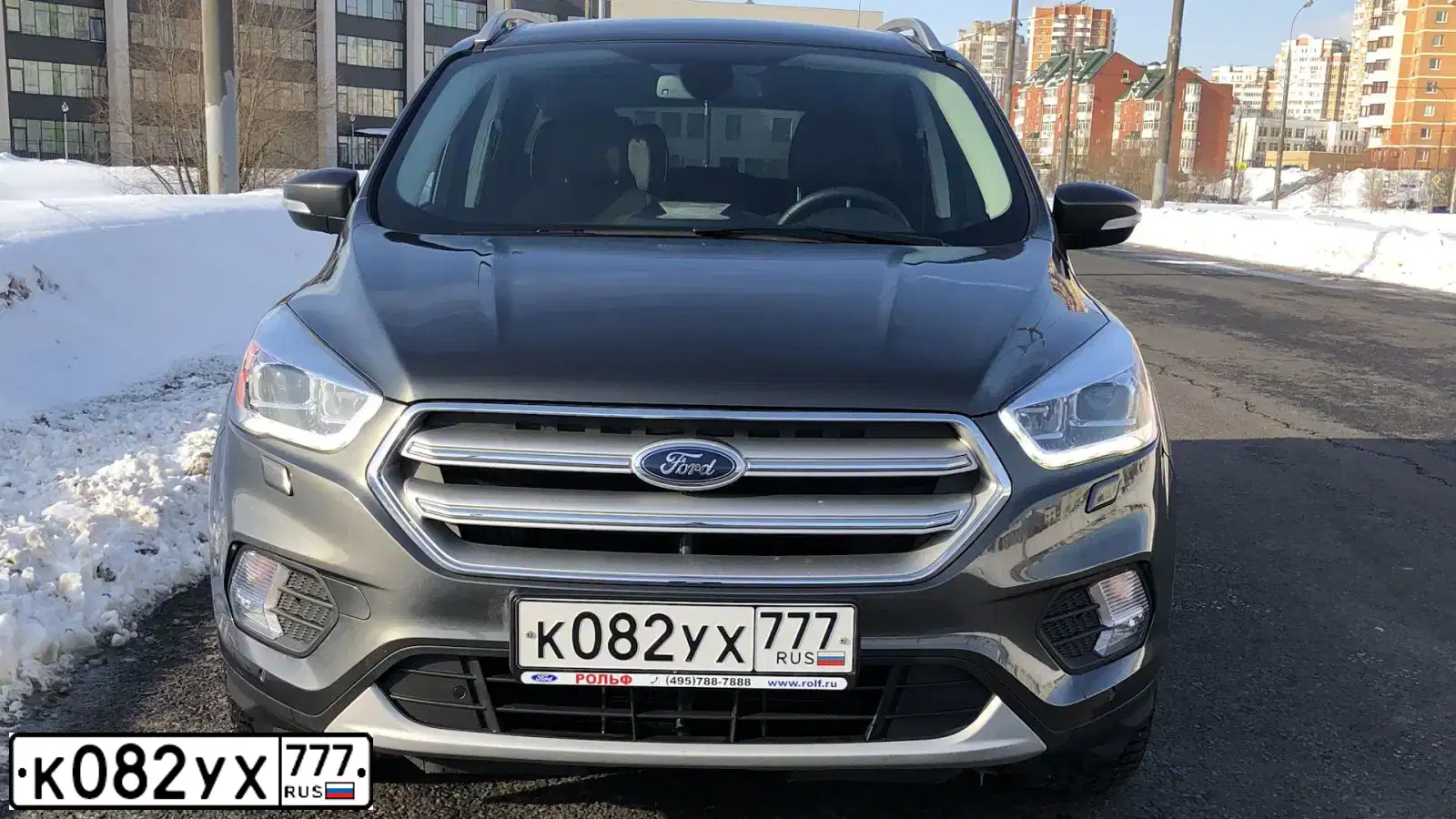 Фото автомобиля FORD KUGA, 2017 — госномер Р889АР48. Цвет: СЕРЫЙ