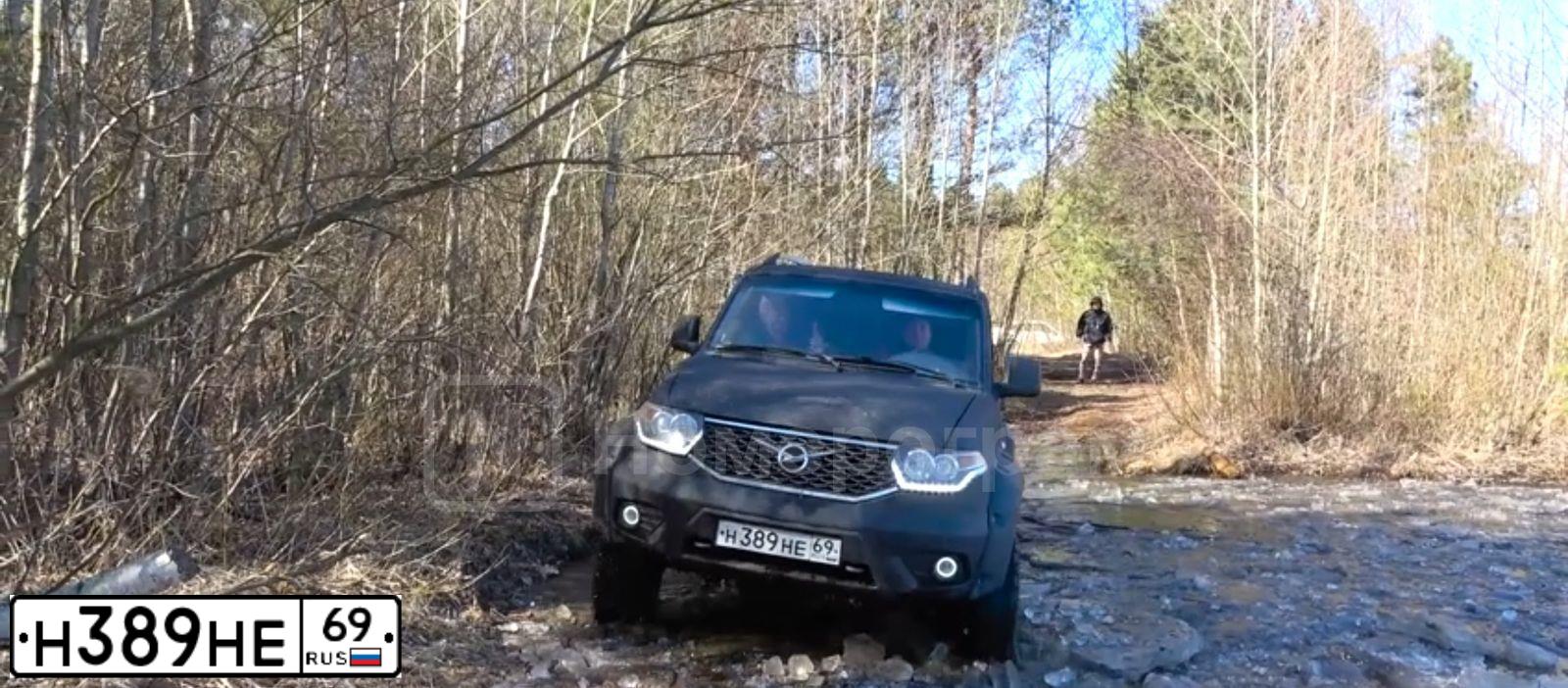 Фото автомобиля UAZ 3163 PATRIOT, 2008 — госномер Н389НЕ69. Цвет: АВАНТЮРИН-МЕТАЛЛИК