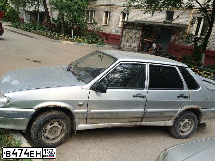 Фото автомобиля LADA 2115 SAMARA, 2006 — госномер В474ЕН152. Цвет: СВЕТЛО-СЕРЫЙ