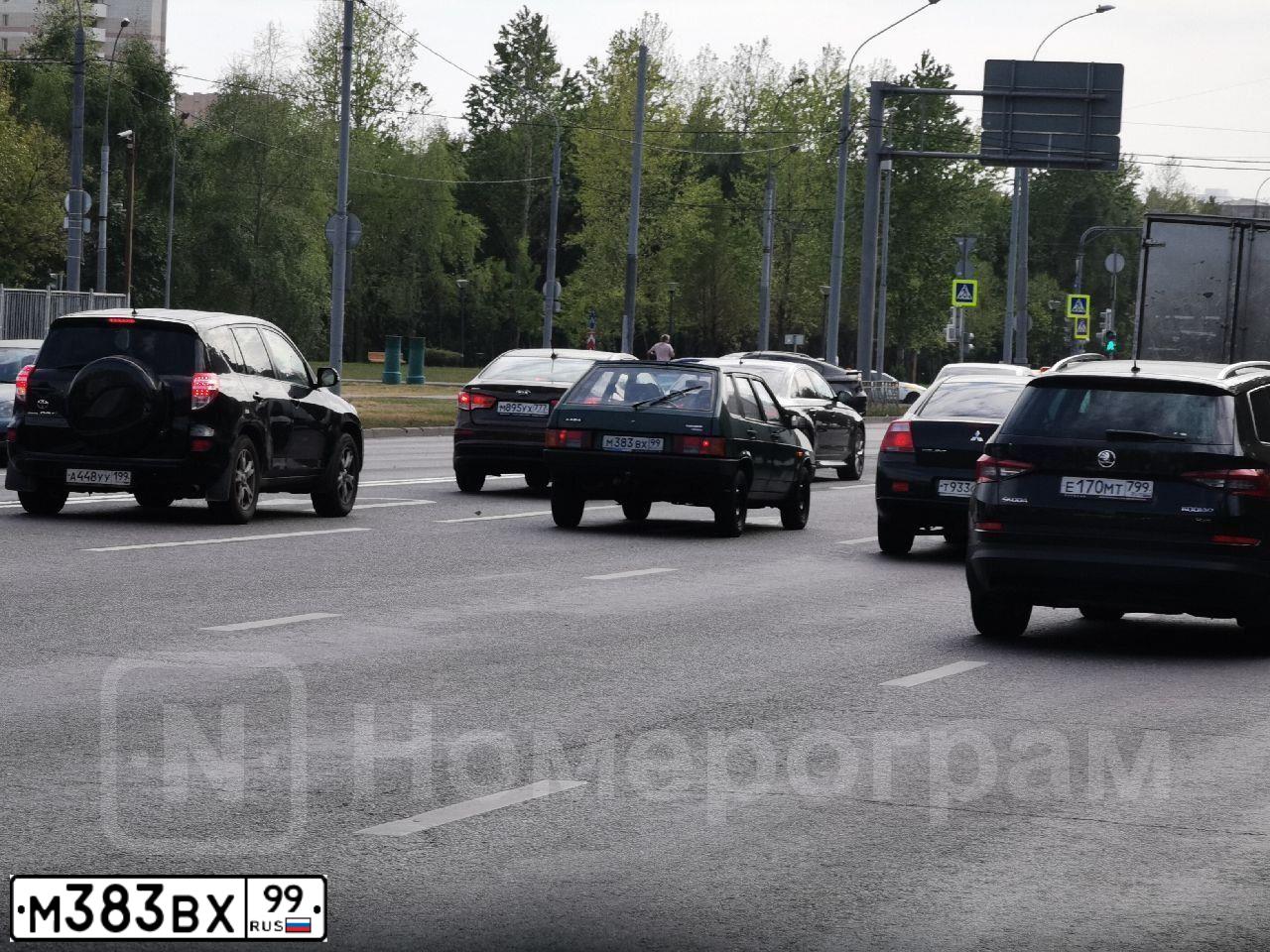 Фото автомобиля LADA 2109, 1999 — госномер М100ОК77. Цвет: ЗЕЛЕНЫЙ