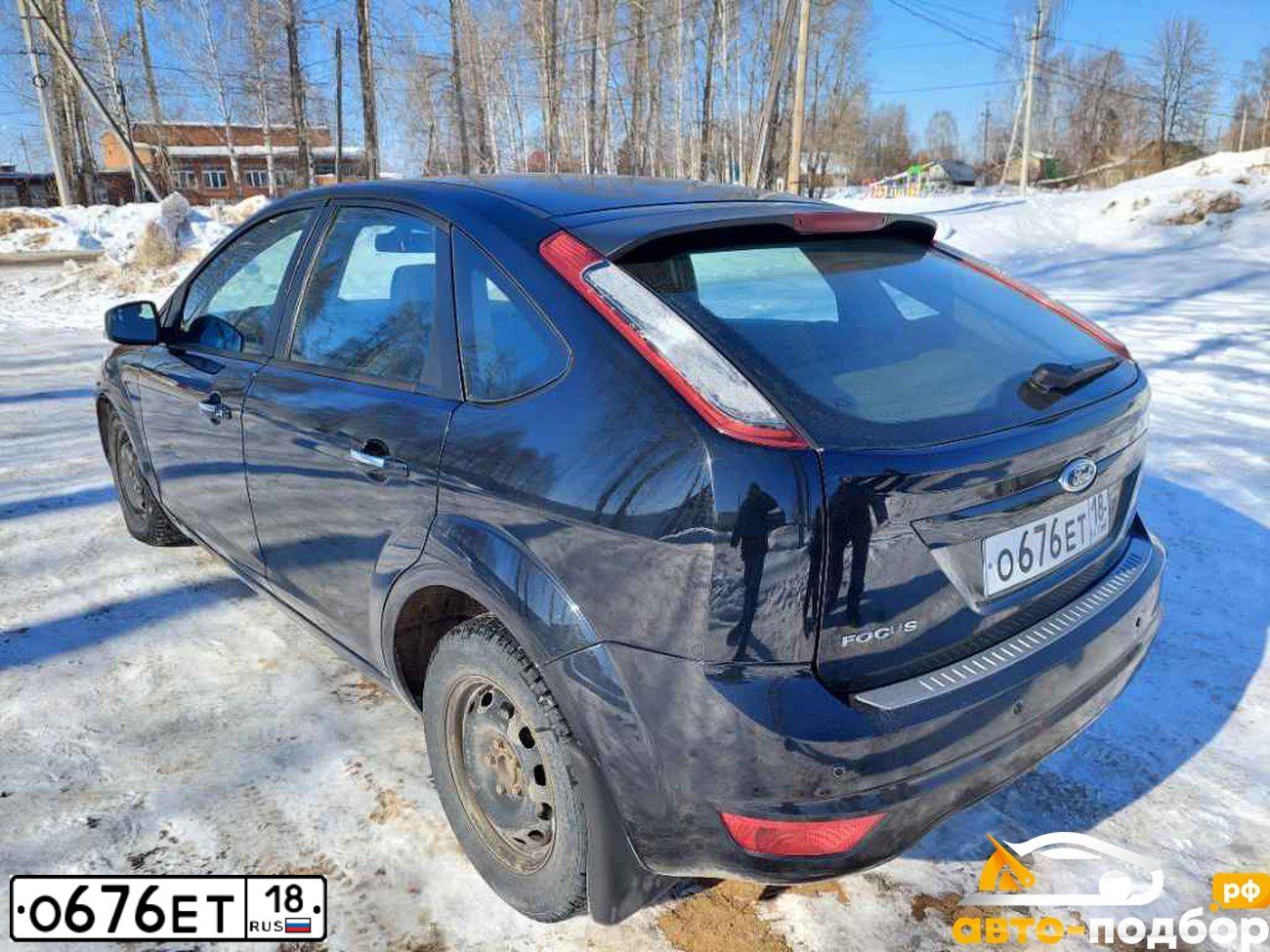 Фото автомобиля FORD FOCUS, 2010 — госномер О676ЕТ18. Цвет: ЧЕРНЫЙ