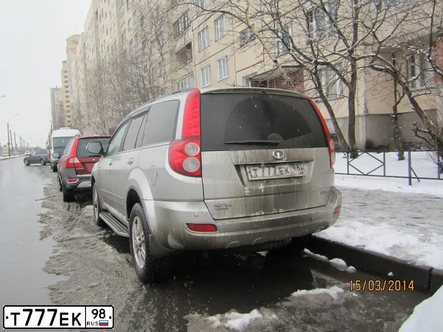 Фото автомобиля GREAT WALL HOVER, 2013 — госномер Т777ЕК98. Цвет: СВЕТЛО-СЕРЫЙ