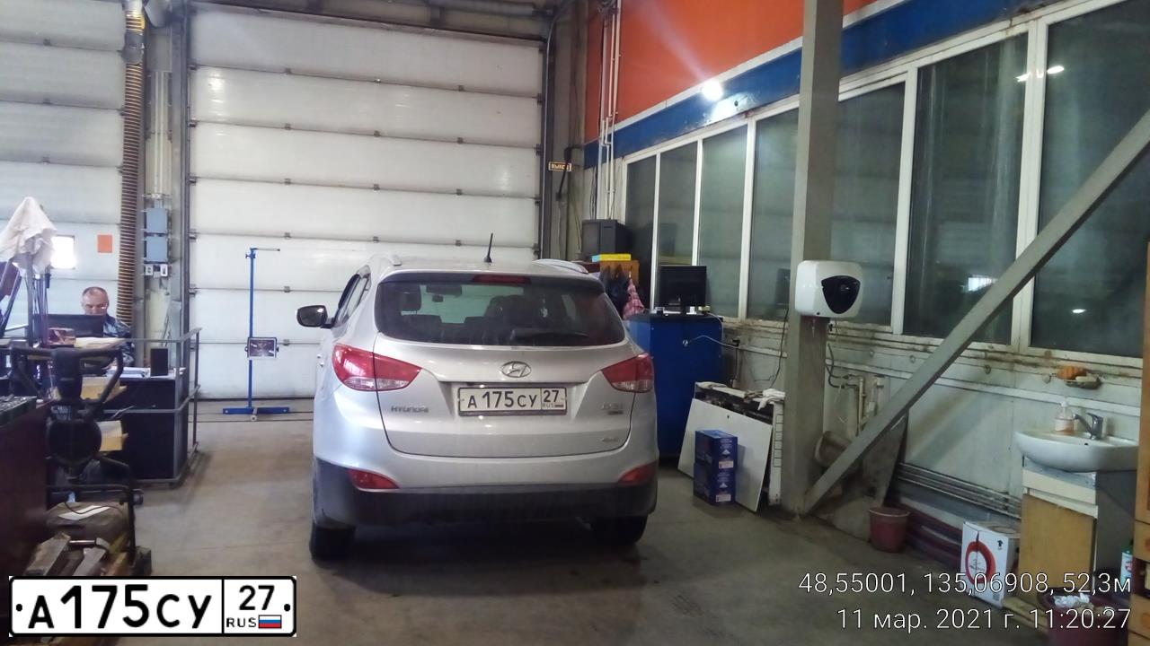 Фото автомобиля HYUNDAI IX35, 2010 — госномер О300КК136