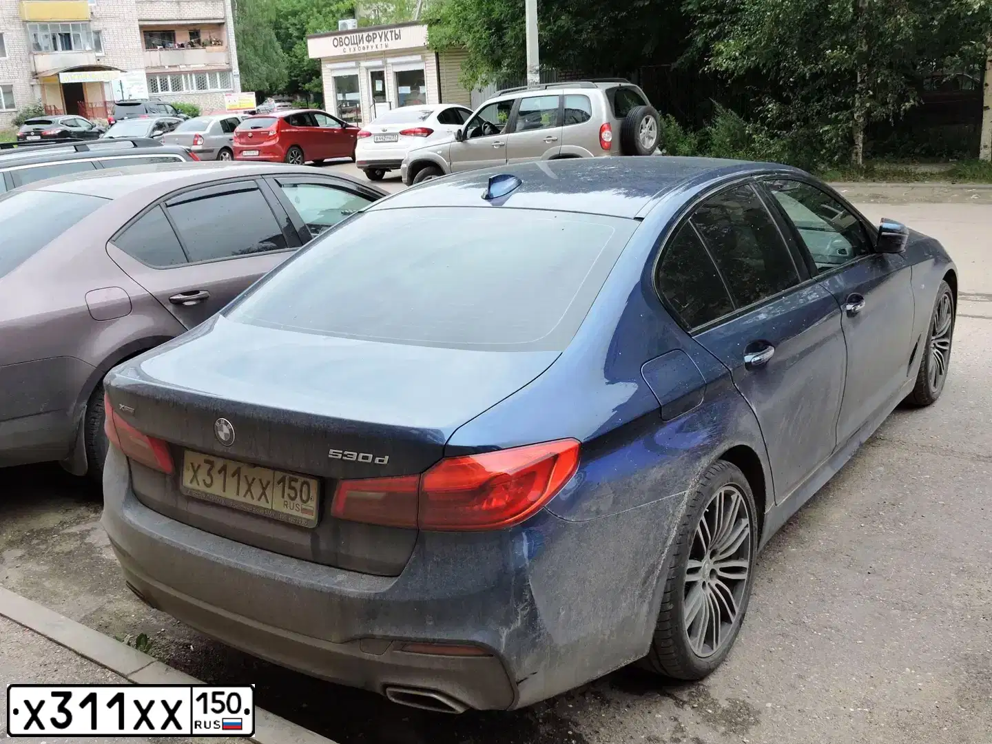Фото автомобиля BMW SERIE 5, 2017 — госномер С044РУ164. Цвет: синий
