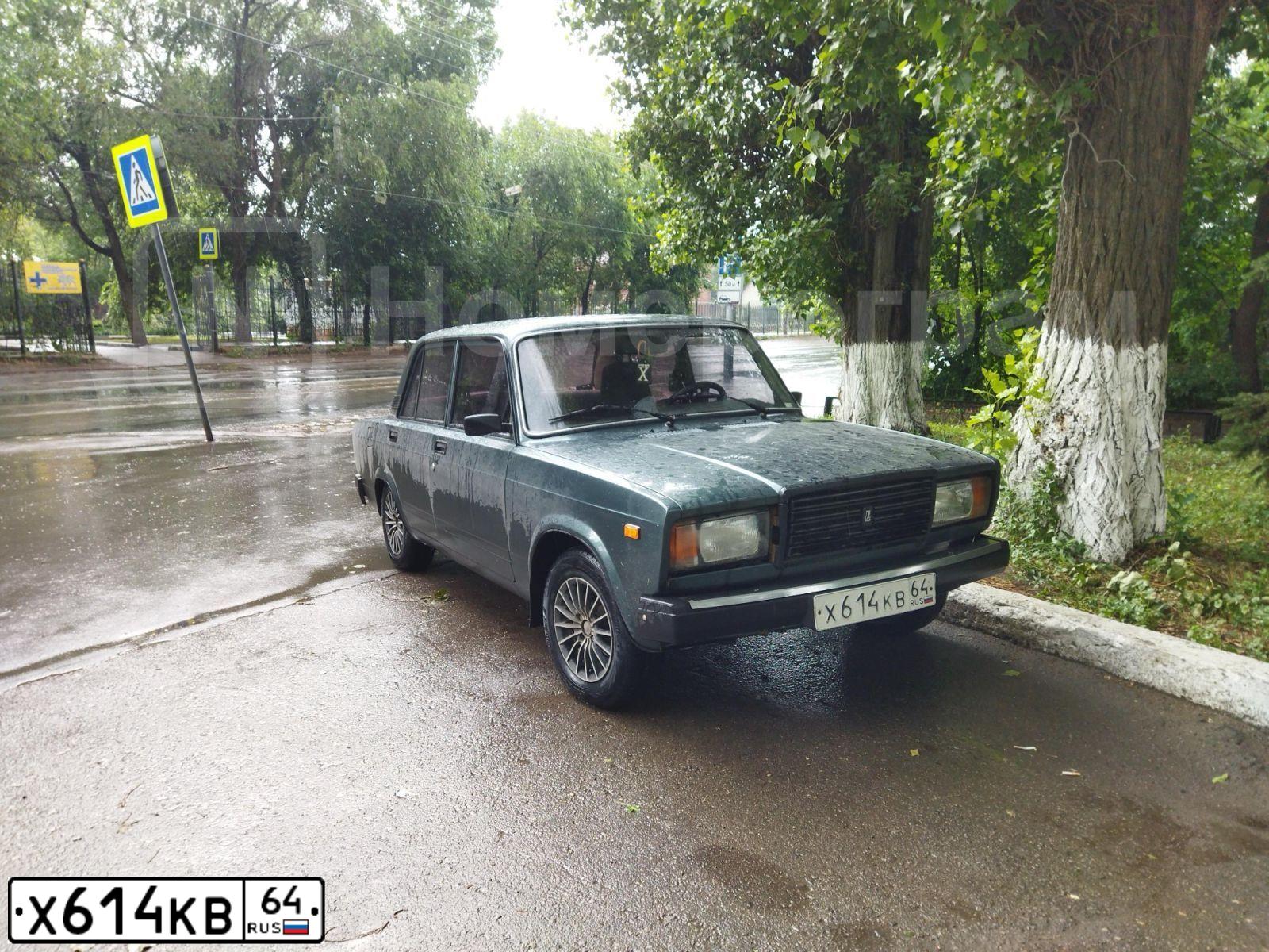 Фото автомобиля LADA 2107, 2010 — госномер К618РК32. Цвет: СЕРО-СИНЕ-ЗЕЛЕНЫЙ