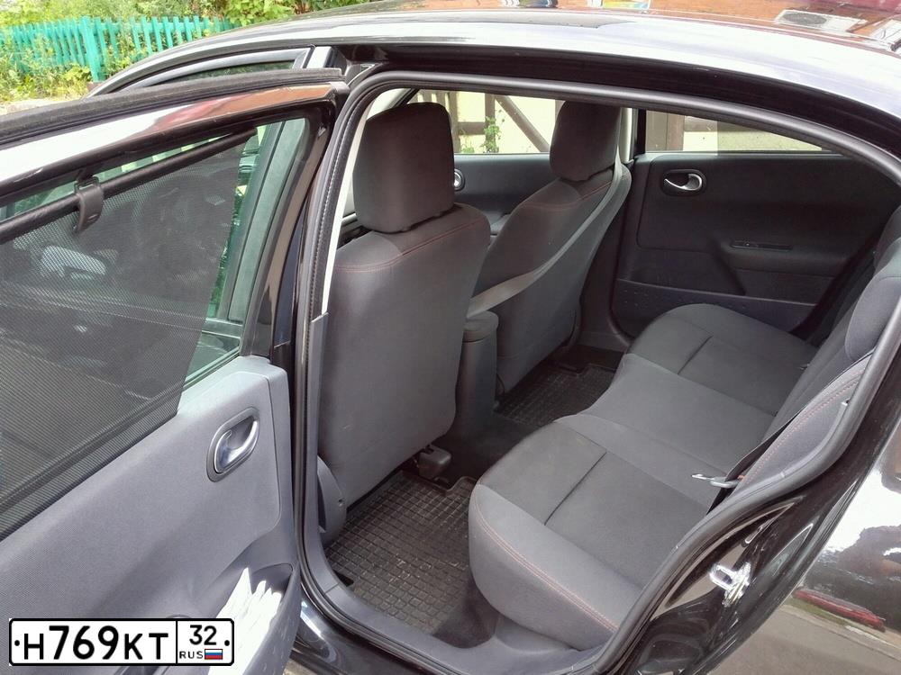 Фото автомобиля RENAULT MEGANE, 2007 — госномер Р433ВХ32