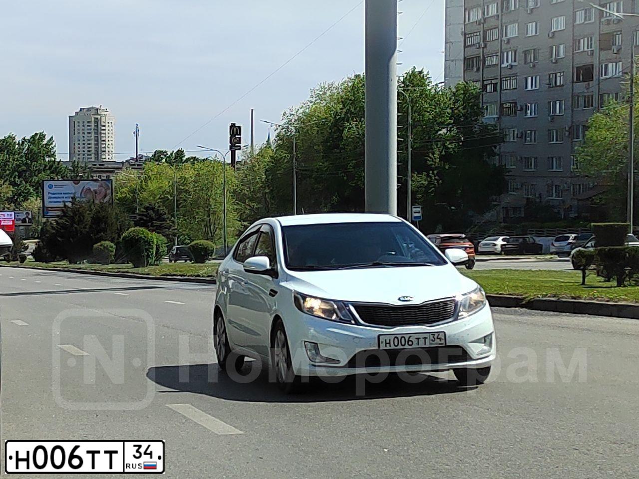 Фото автомобиля VAZ ВАЗ 2106, 1989 — госномер Н006ТТ34. Цвет: САФАРИ