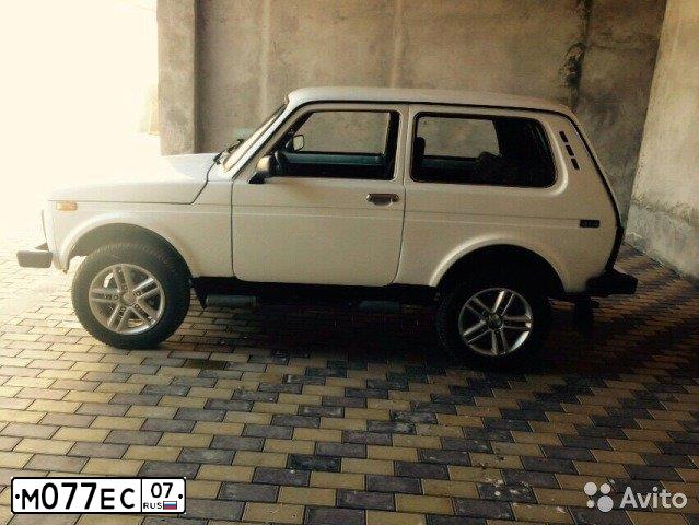 Фото автомобиля LADA 2121 NIVA, 2012 — госномер О474ВВ07. Цвет: ЯРКО-БЕЛЫЙ