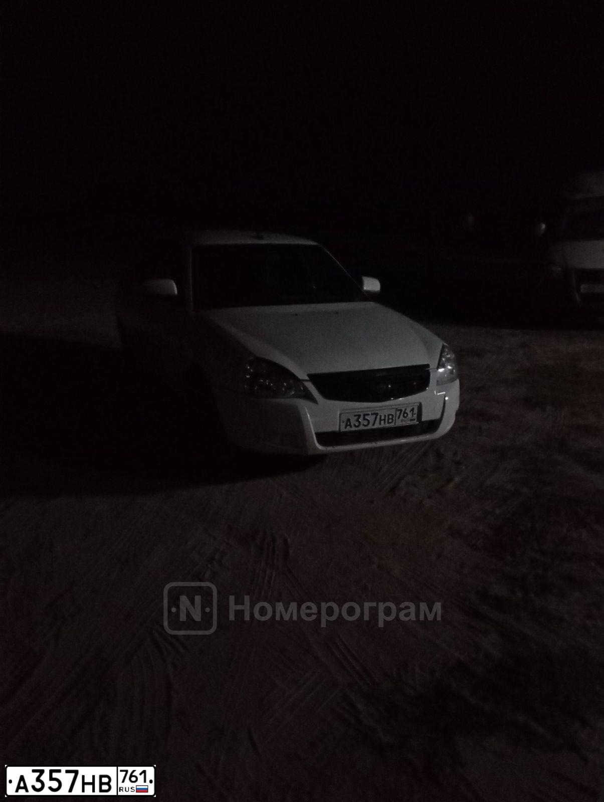 Фото автомобиля LADA 2170 PRIORA, 2013 — госномер А357НВ761. Цвет: Белый