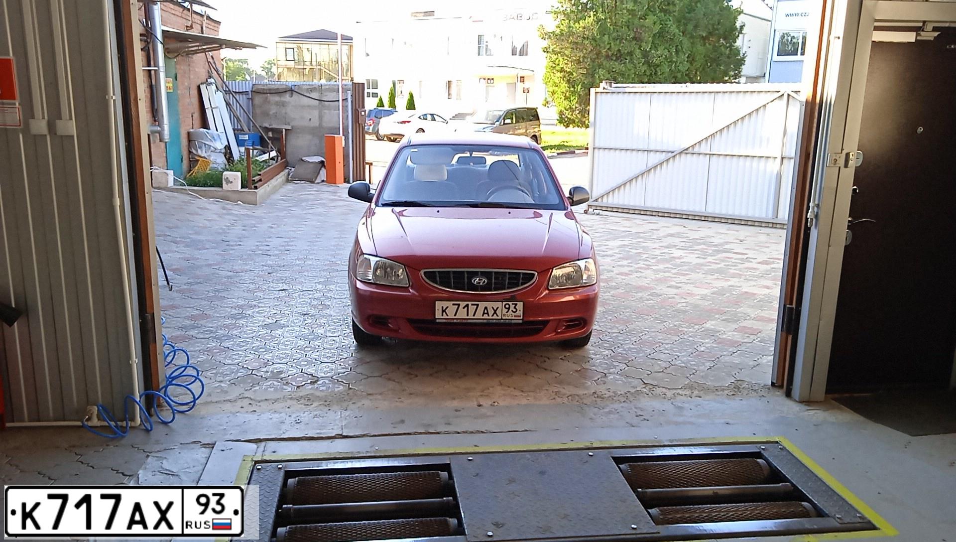 Фото автомобиля TAGAZ ACCENT, 2006 — госномер К717АХ93. Цвет: КРАСНЫЙ