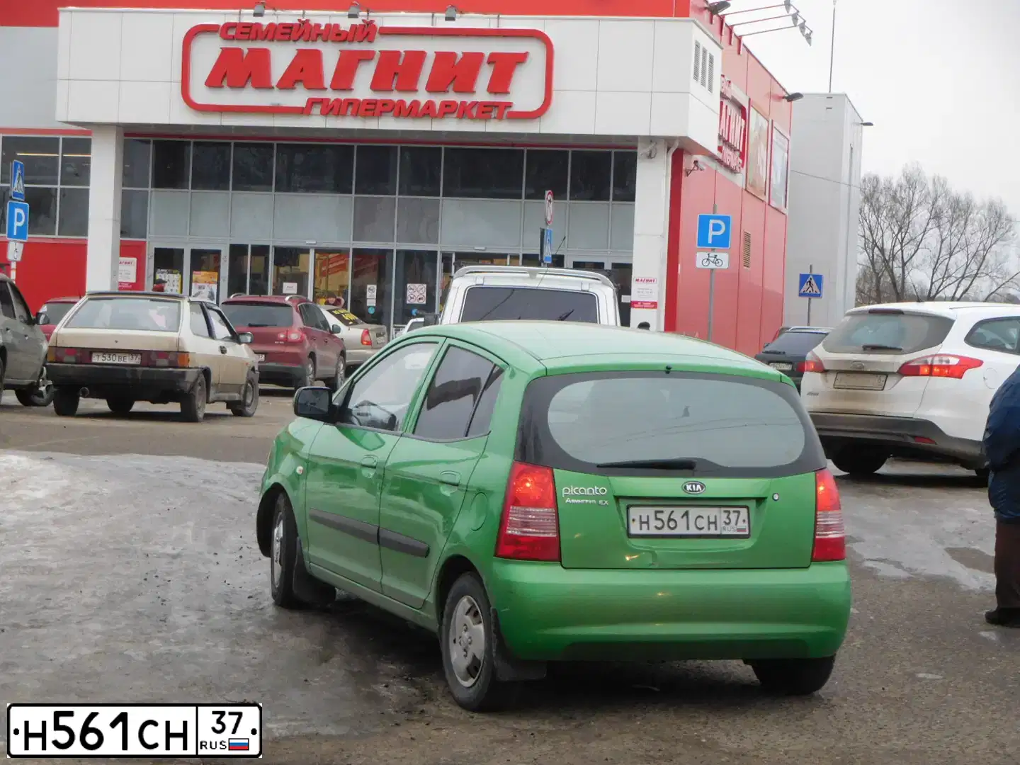 Фото автомобиля KIA PICANTO / MORNING, 2005 — госномер О783СВ199. Цвет: ЗЕЛЕНЫЙ