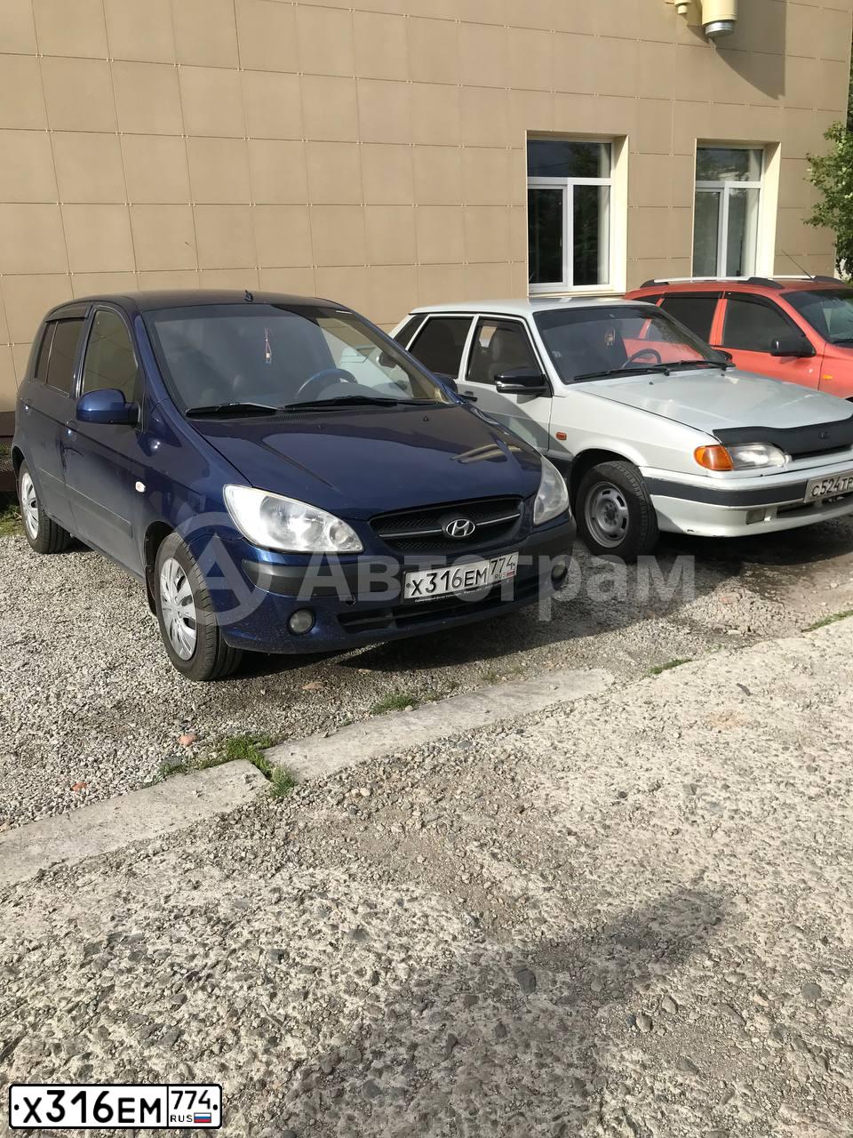 Фото автомобиля HYUNDAI GETZ, 2008 — госномер Х316ЕМ774. Цвет: синий