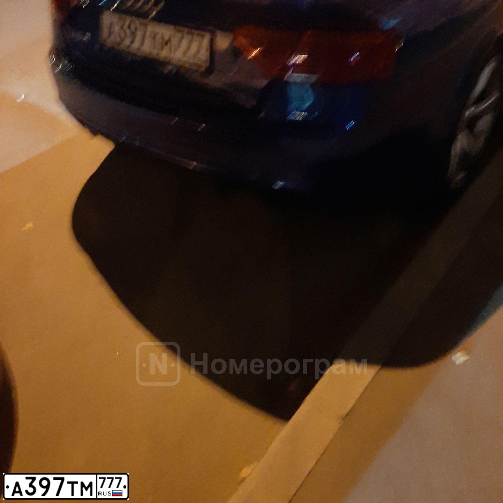 Фото автомобиля AUDI RS5, 2012 — госномер А397ТМ777. Цвет: ЯРКО-СИНИЙ