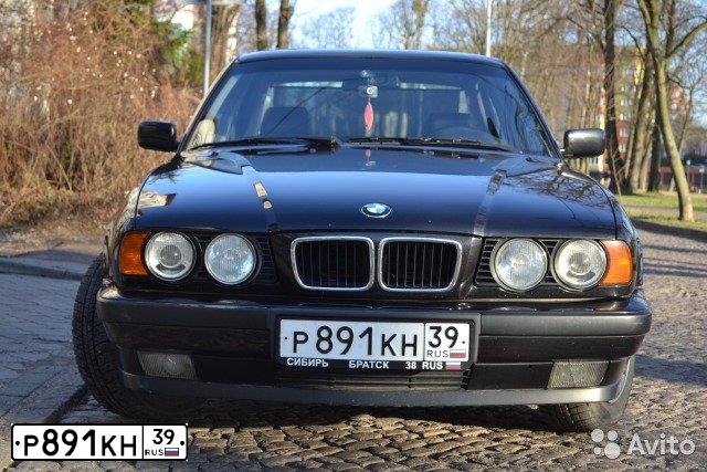 Фото автомобиля BMW SERIE 5, 1989 — госномер Р891КН39. Цвет: ЧЕРНЫЙ
