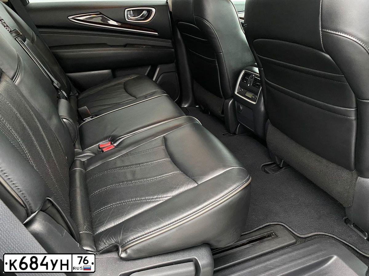 Фото автомобиля INFINITI QX60 /JX/, 2013 — госномер М505УХ35. Цвет: ТЕМНО-БОРДОВЫЙ